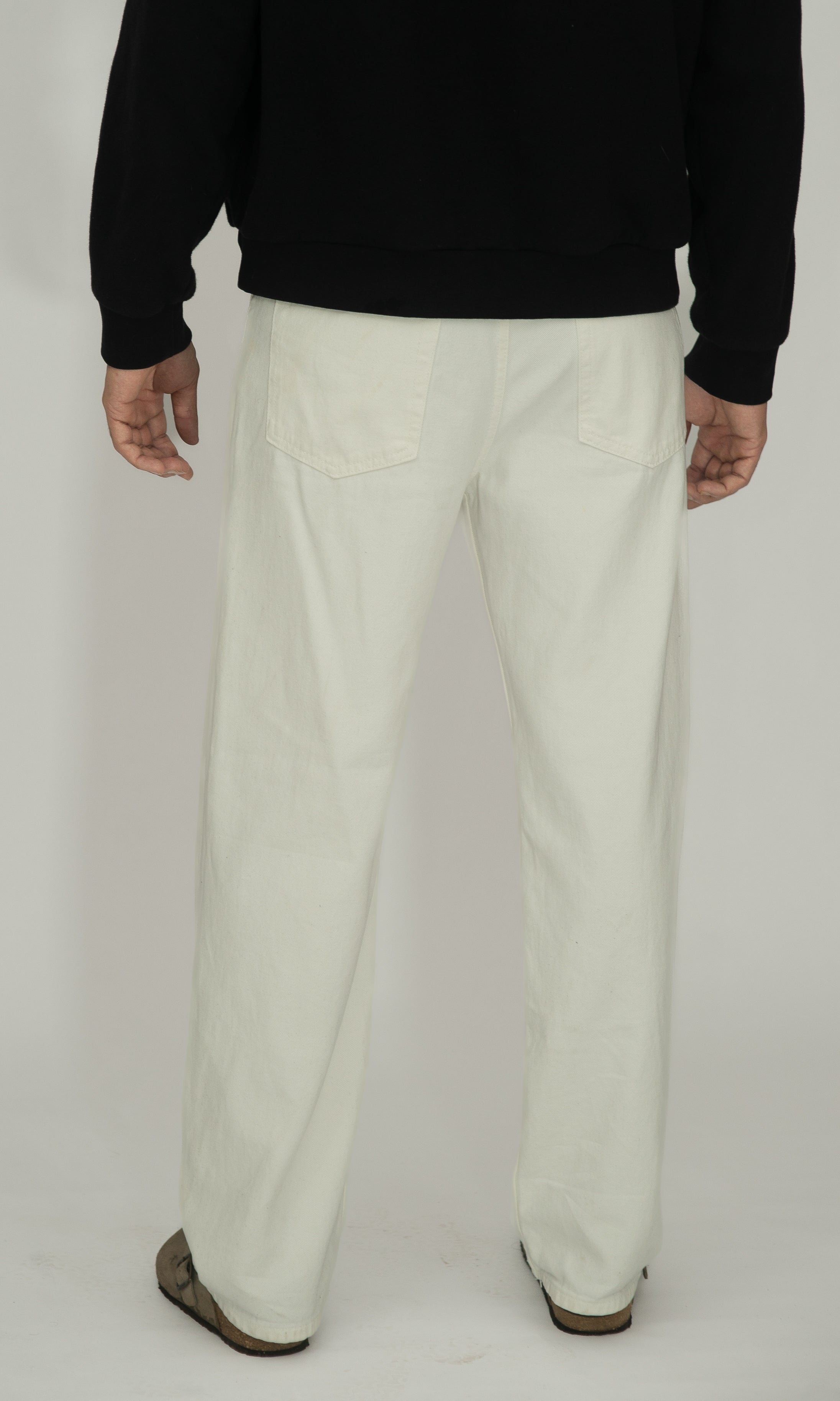 STRAIGHT FIT SOFT DENIM