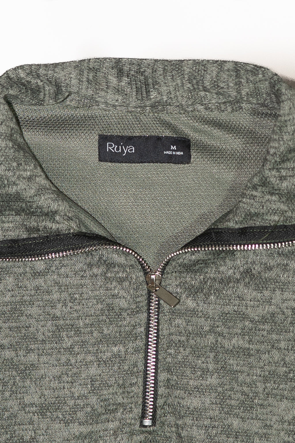 QUARTER ZIP SWEATSHIRT