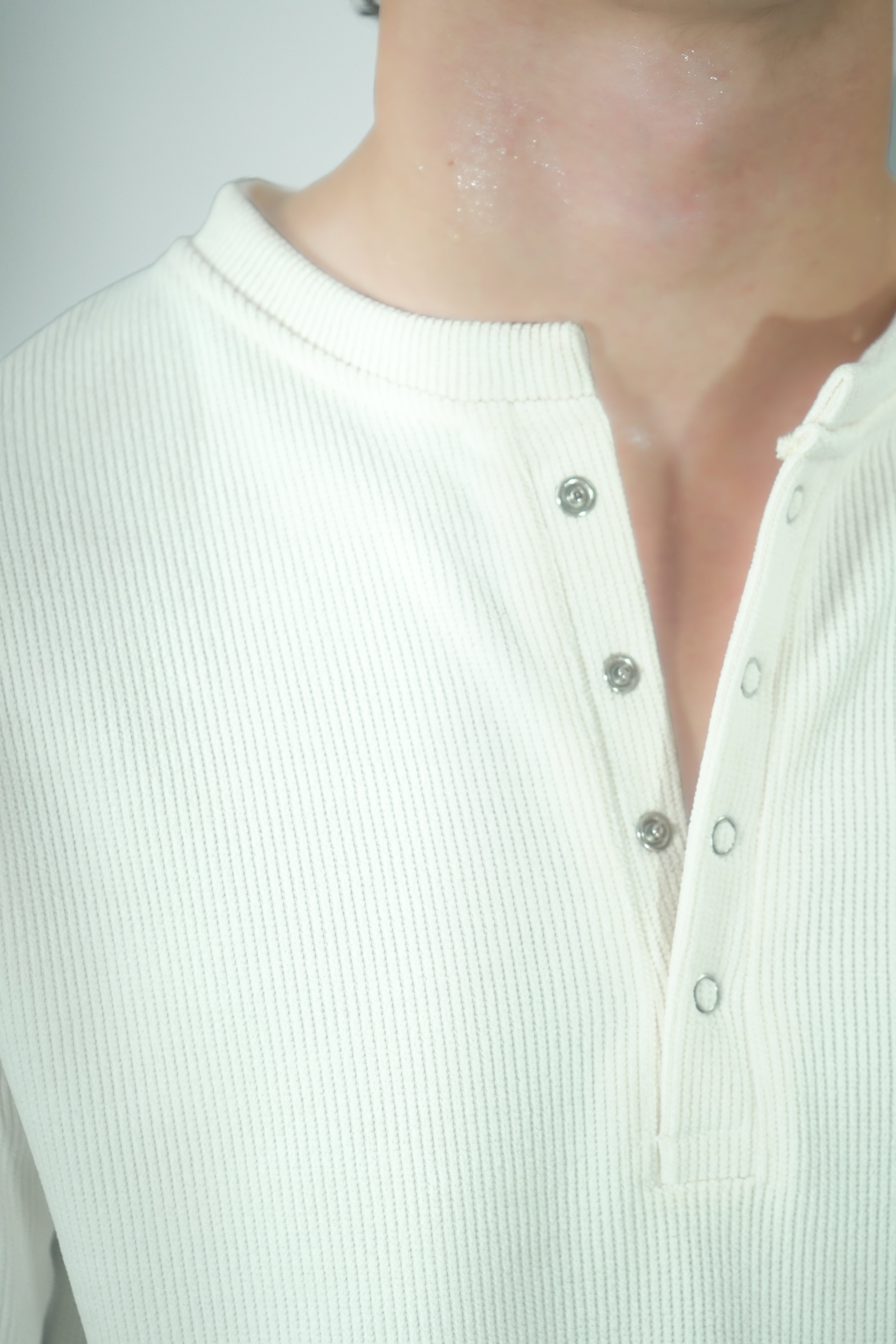 PREMIUM HENLEY - LIMITED EDITION